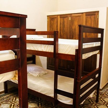 Colonial Charm Hostel Санто Доминго Екстериор снимка