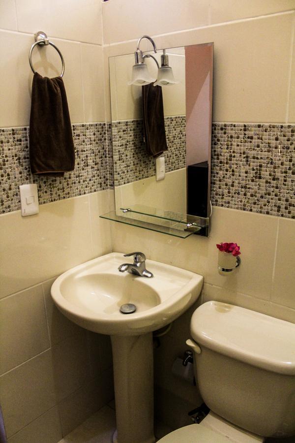 Colonial Charm Hostel Санто Доминго Екстериор снимка